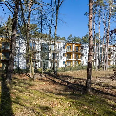 Nadmorskie Z Balkonem - Grunwaldzka By Renters Apartment Pobierowo